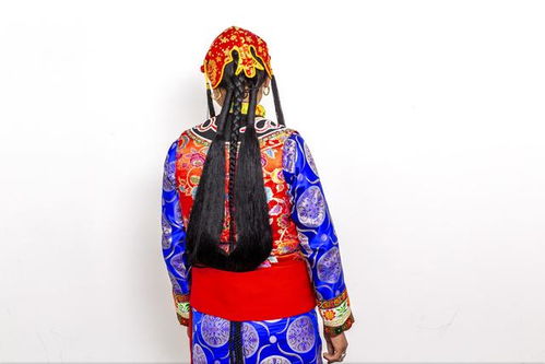 甘南旅游攝影資訊,甘南卓尼有一種服飾文化,全世界也是獨一無二