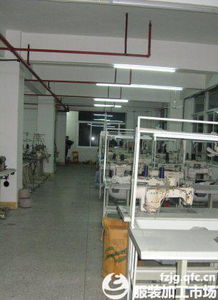 汕頭市龍湖區(qū)曹小華服裝廠 連接全球紡織網(wǎng)的專(zhuān)業(yè)服飾加工基地